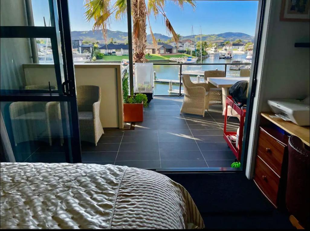 Bliss Out On The Waterways Apartment Whitianga Exterior photo